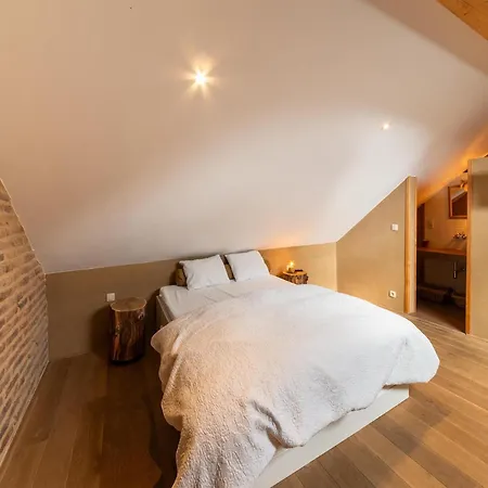 Bertrix Charming 2-bedroom