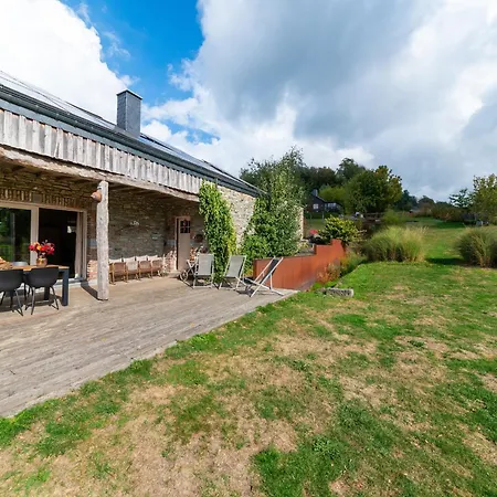 Bertrix Charming 2-bedroom *