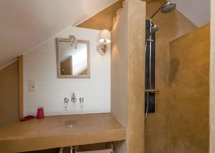 Bertrix Charming 2-bedroom Sart (Luxembourg)